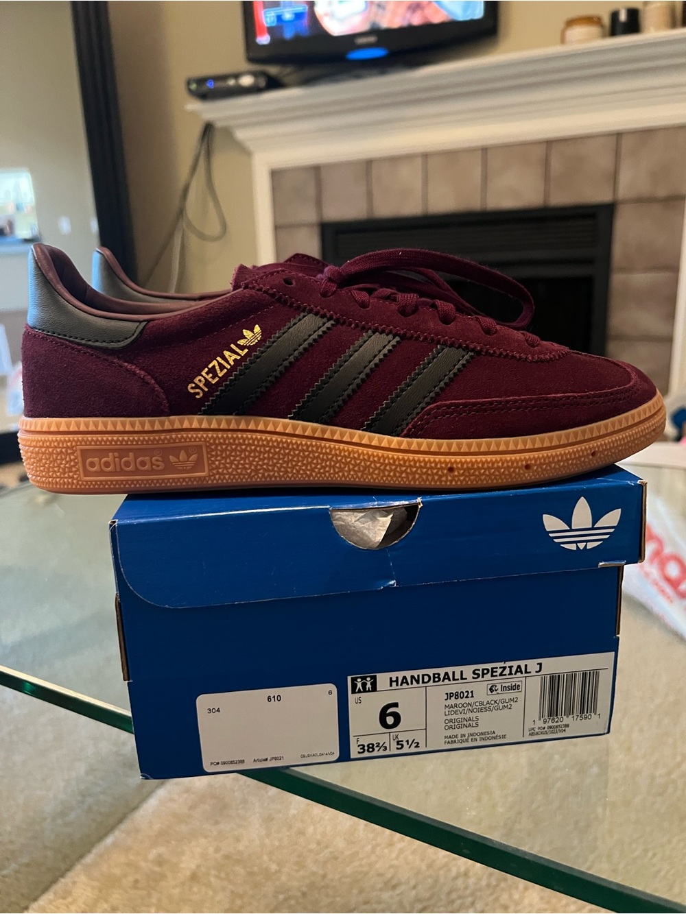 NEW IN BOX Adidas Handball Spezial Sneakers
